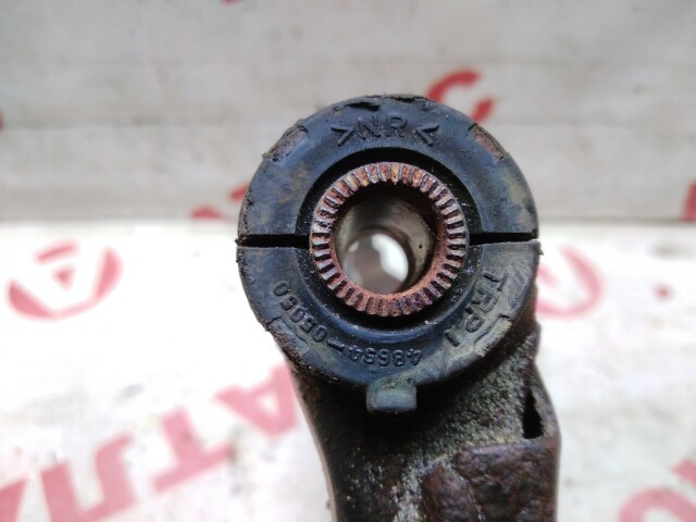 Рычаг TOYOTA Avensis 