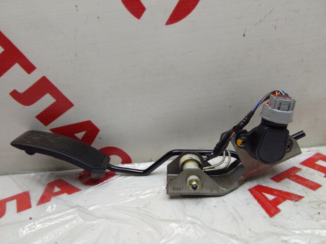 Педаль газа NISSAN X-Trail 