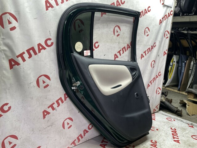 Дверь TOYOTA Vitz 