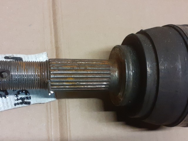 Привод короткий NISSAN March 