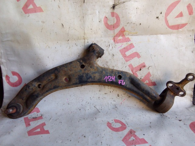 Рычаг NISSAN Sunny 