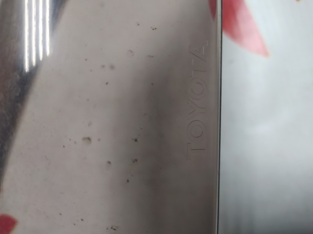 Ветровик TOYOTA Avensis 