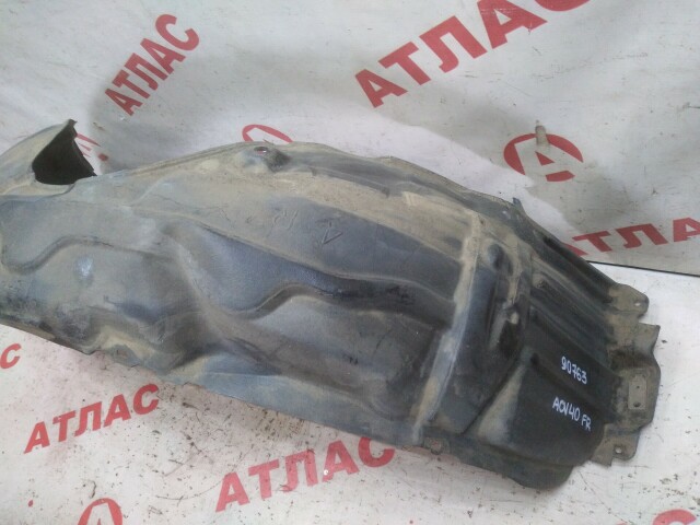 Подкрылок TOYOTA Camry 