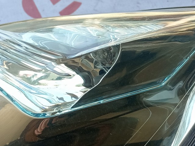 Фара NISSAN Note 