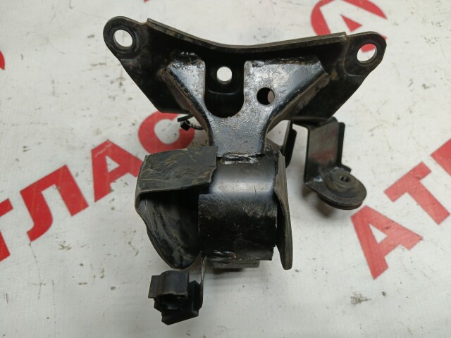 Подушка ДВС NISSAN Primera 