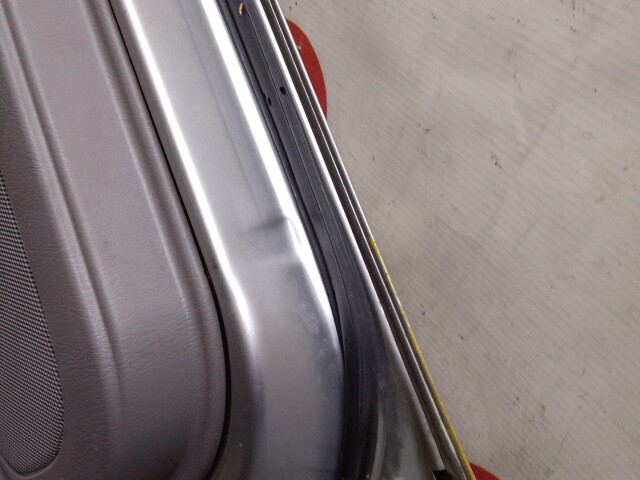 Дверь NISSAN Sunny 