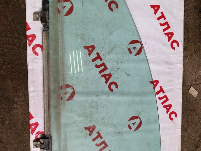 Стекло TOYOTA Avensis 