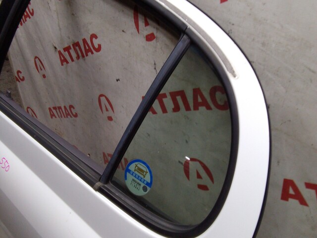 Дверь TOYOTA Platz 