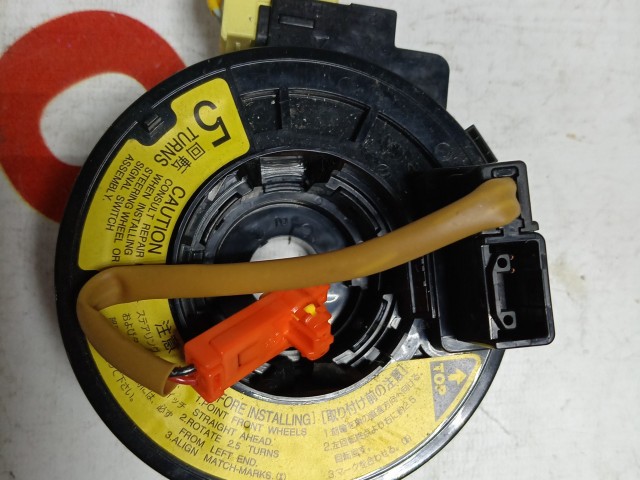 Шлейф подрулевой TOYOTA Ist 