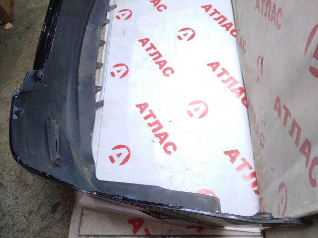 Бампер задний TOYOTA Camry 