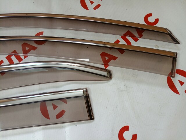 Ветровик TOYOTA Camry 