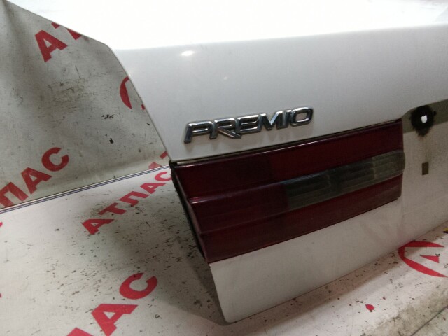 Крышка багажника TOYOTA Corona Premio 