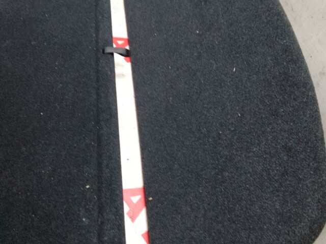 Обшивка багажника TOYOTA Ist 