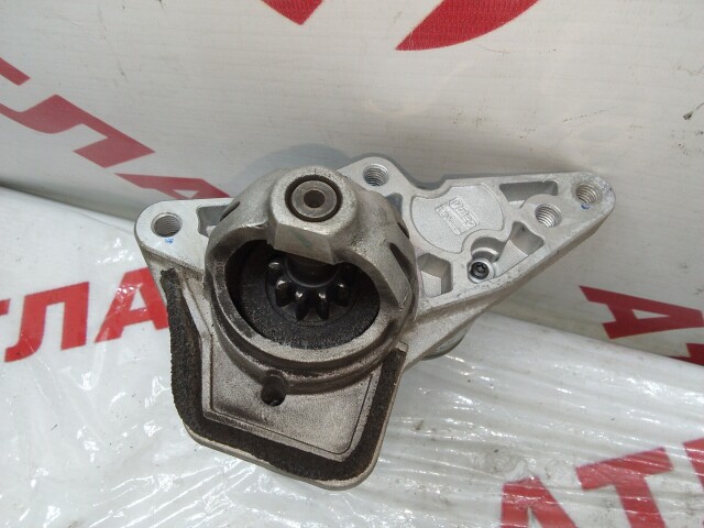 Стартер RENAULT Duster H4M