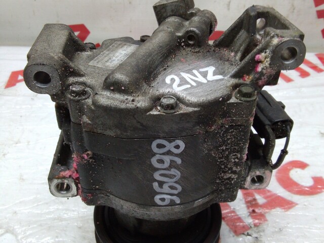 Компрессор кондиционера TOYOTA Vitz 2NZ-FE
