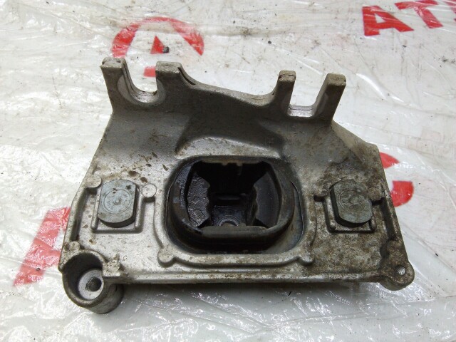 Подушка ДВС RENAULT Duster H4M