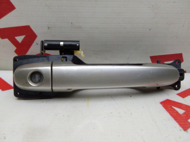 Ручка двери TOYOTA Corolla Fielder 