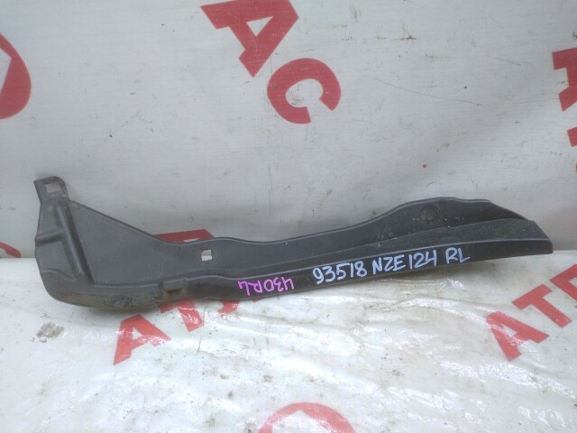 Подкрылок TOYOTA Corolla 