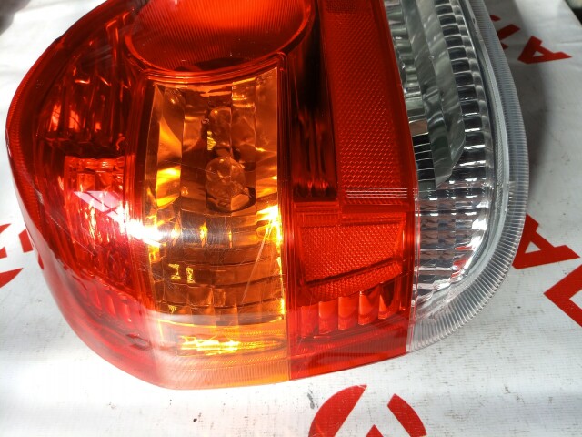 Стоп TOYOTA Platz 