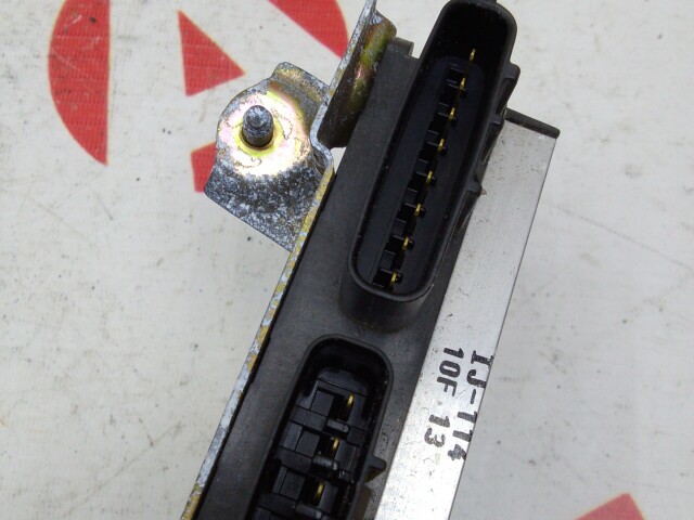 Блок управления форсунками TOYOTA Avensis 1AZ-FSE