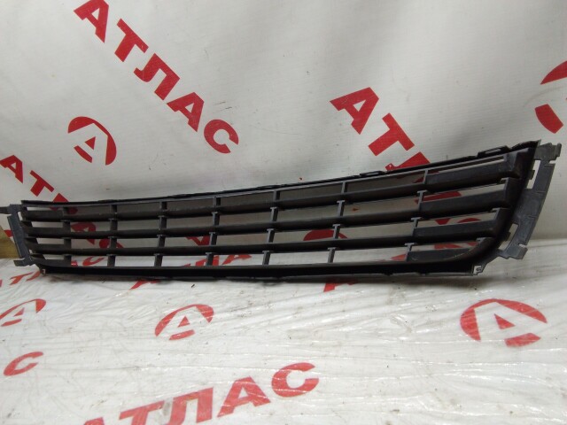 Решетка в бампер VOLKSWAGEN Polo 