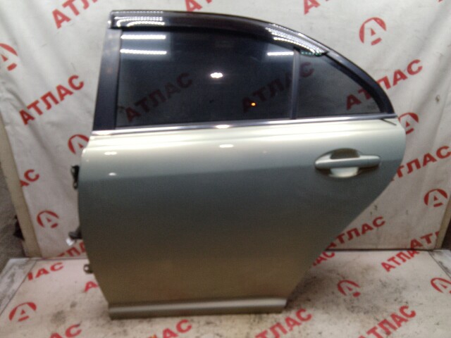Дверь TOYOTA Avensis 