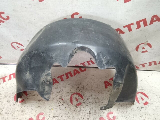 Подкрылок FORD Focus II 