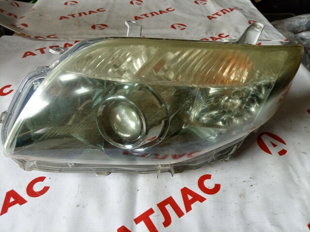 Фара TOYOTA Corolla Fielder 