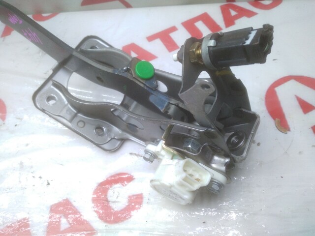 Педаль тормоза TOYOTA Vitz 