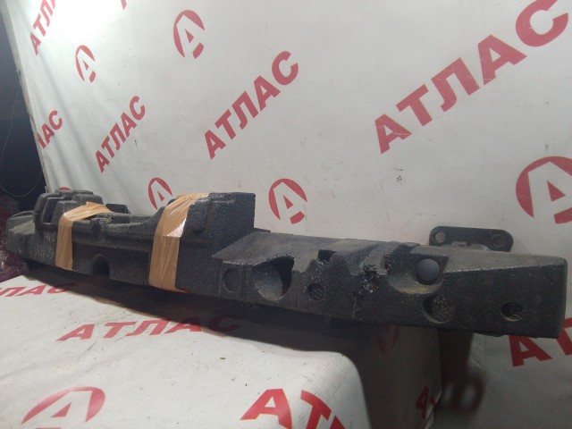 Усилитель бампера NISSAN Qashqai 