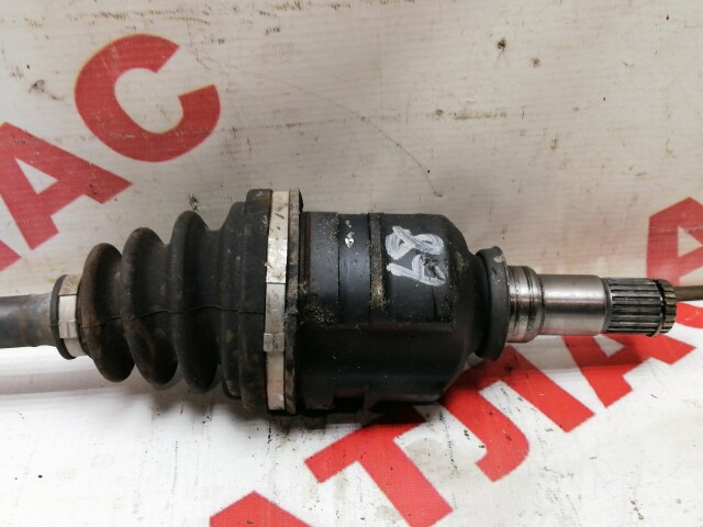 Привод короткий TOYOTA Corolla 5A-FE