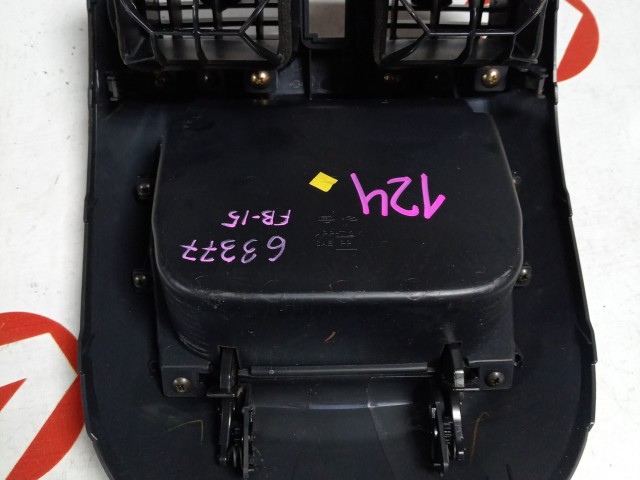 Бардачок NISSAN Sunny 