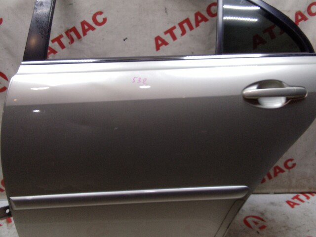 Дверь TOYOTA Avensis 