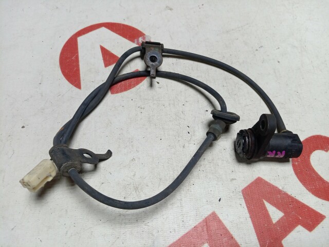 Датчик ABS TOYOTA Vitz 