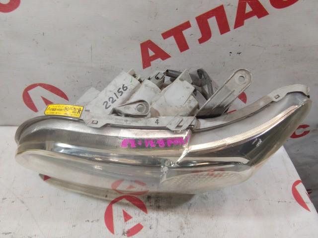 Фара TOYOTA Porte 