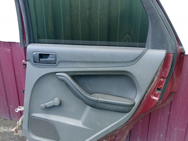 Дверь FORD Focus II 