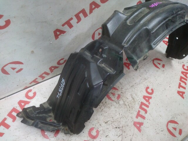 Подкрылок TOYOTA Vitz 