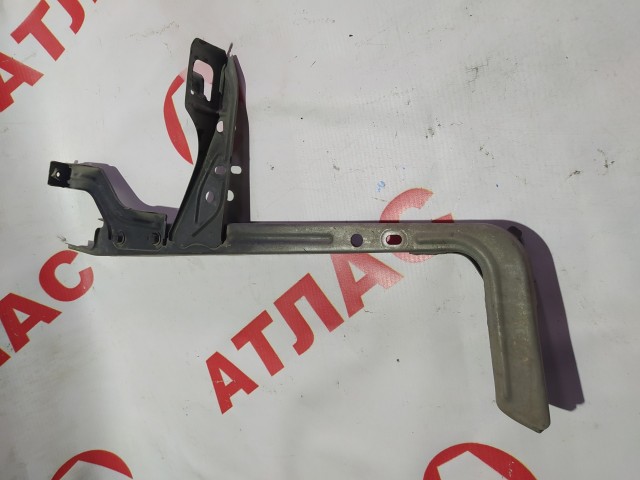 Кронштейн замка капота TOYOTA Avensis 