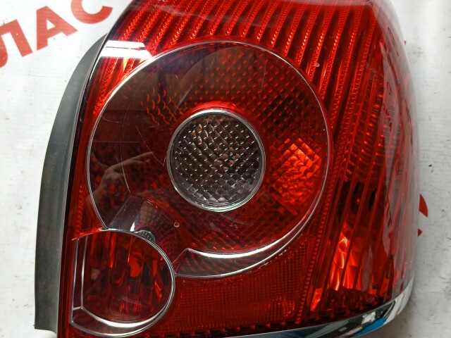 Стоп TOYOTA Avensis 