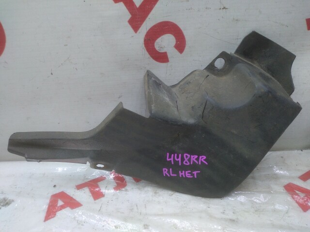 Подкрылок TOYOTA Vitz 