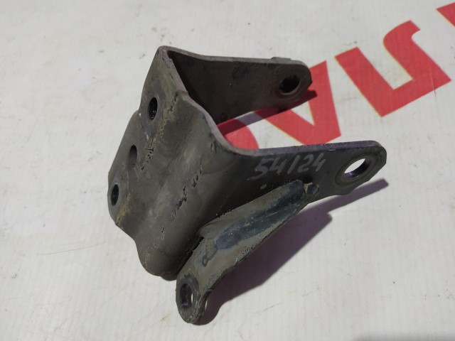 Кронштейн подушки ДВС TOYOTA Corolla 4ZZ-FE