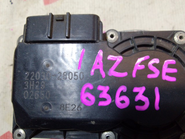 Дроссельная заслонка TOYOTA Avensis 1AZ-FSE