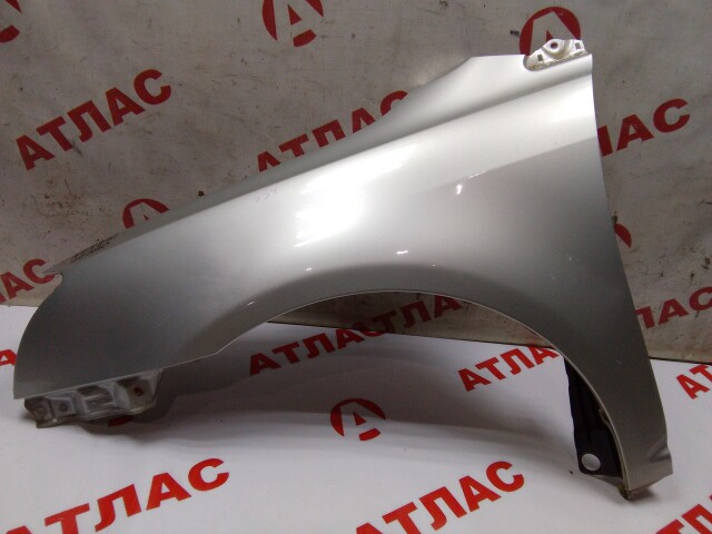 Крыло TOYOTA Avensis 