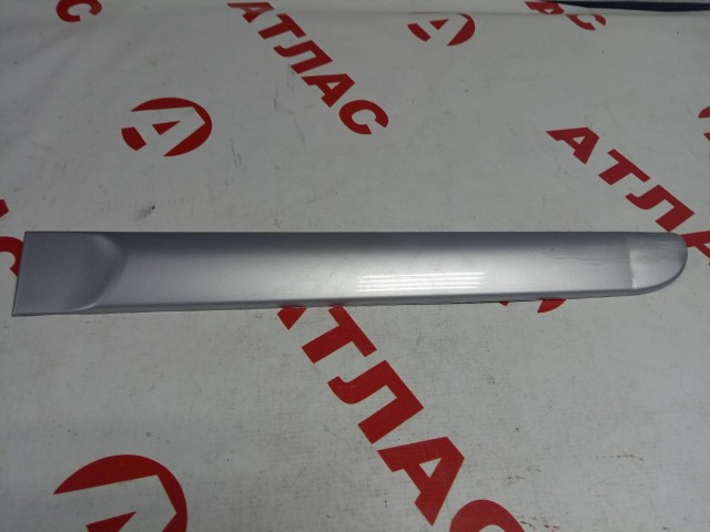 Молдинг TOYOTA FunCargo 