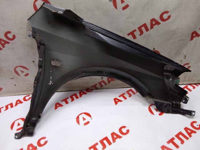 Крыло NISSAN Primera 