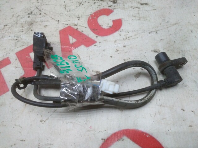 Датчик ABS TOYOTA Vitz 