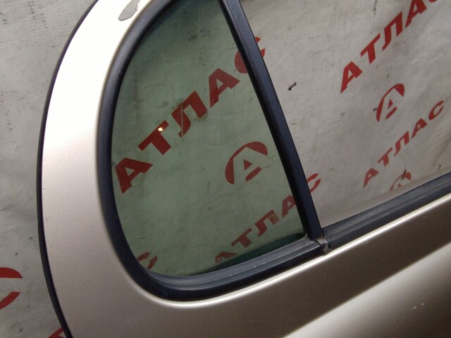 Дверь TOYOTA Platz 
