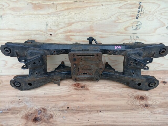 Балка задняя TOYOTA Avensis 