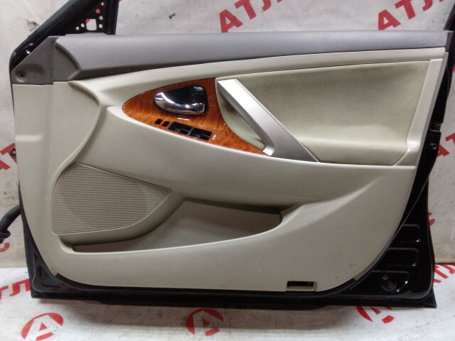 Дверь TOYOTA Camry 