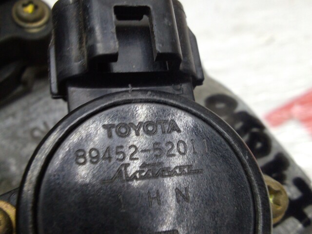 Дроссельная заслонка TOYOTA Vitz 1SZ-FE